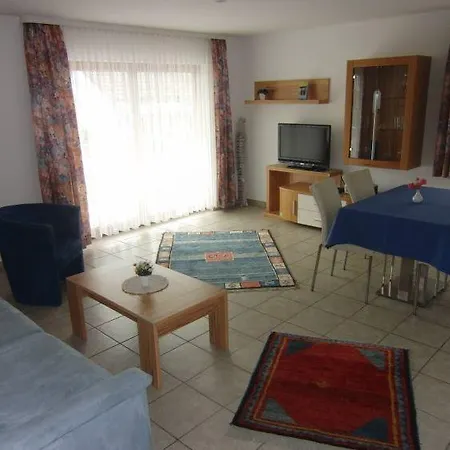 Ferienwohnung Haus Monika Lohr *