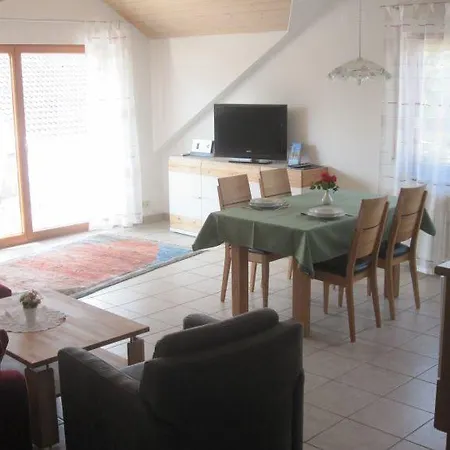 Ferienwohnung Haus Monika Lohr * Φριντρισχάφεν