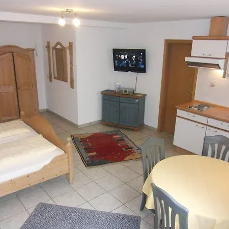 Διαμέρισμα Ferienwohnung Haus Monika Lohr *